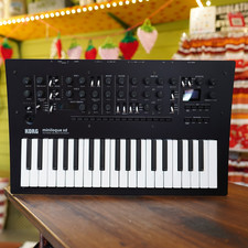 Synthétiseur analogique