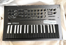 Synthétiseur analogique